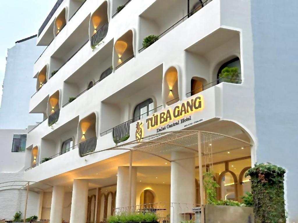 דה לאט Tui Ba Gang Central Hotel מראה חיצוני תמונה